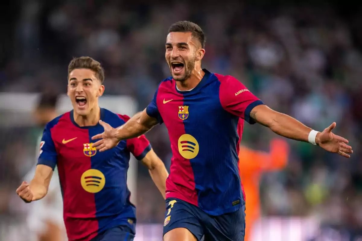 中国米兰体育-秘鲁轻取意大利,费兰·托雷斯三分雨点燃全场的简单介绍