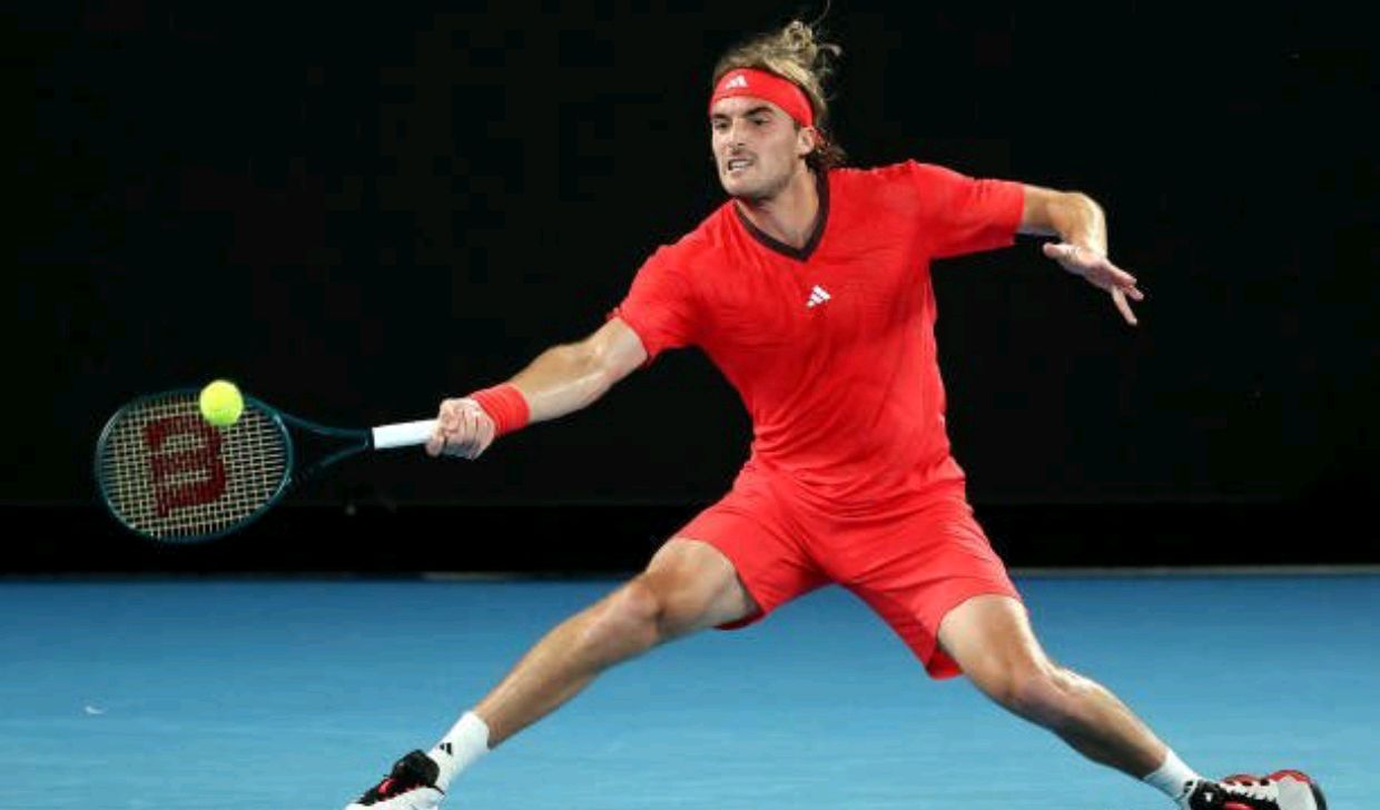 关于英国网球队爆冷美国网球队,西西帕斯三分雨点燃全场的信息 关于英国网球队爆冷美国网球队,西西帕斯三分雨点燃全场的信息