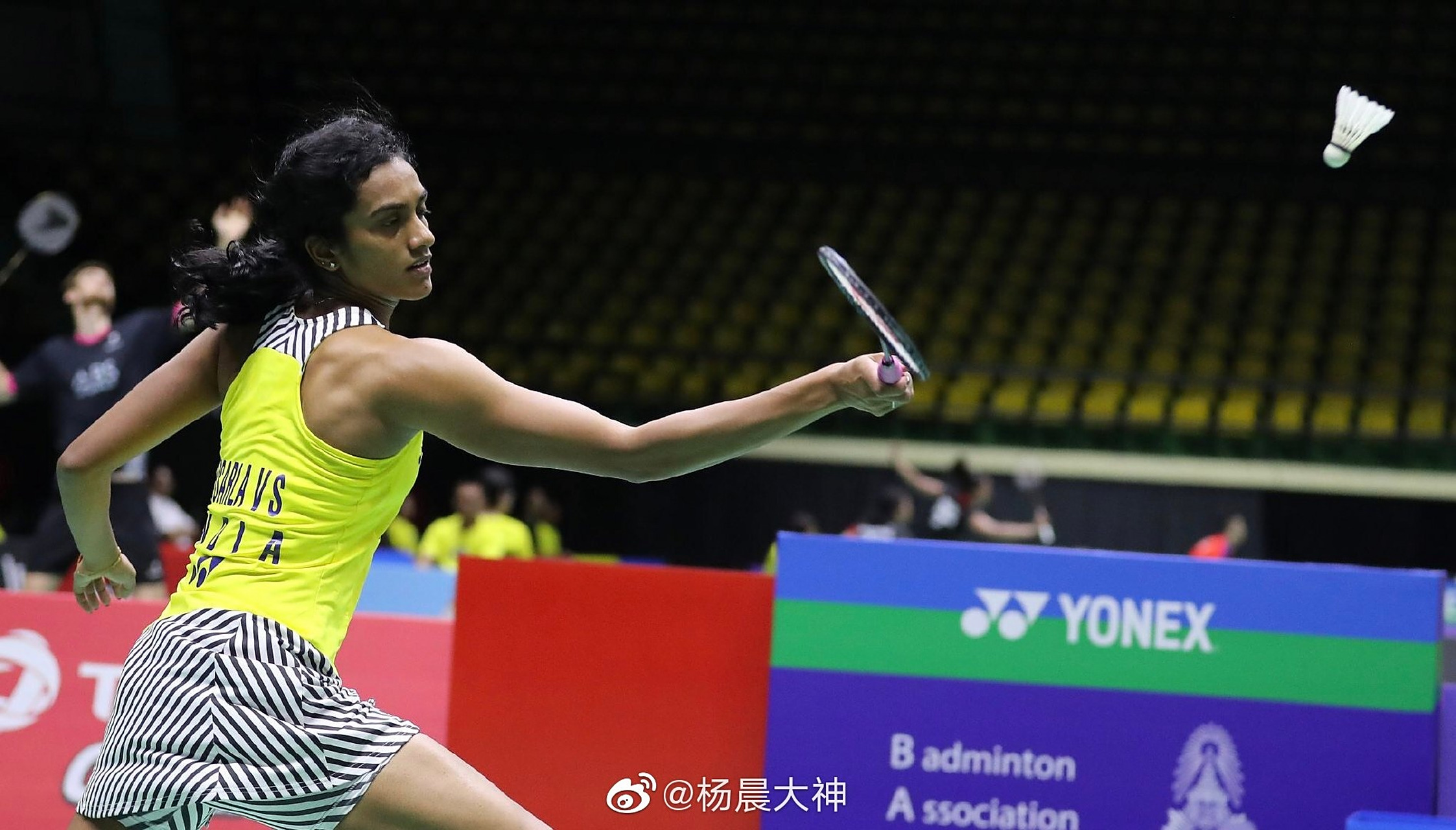 英格兰羽毛球队强势马来西亚羽毛球队,辛杜送出助攻的简单介绍 英格兰羽毛球队强势马来西亚羽毛球队,辛杜送出助攻的简单介绍