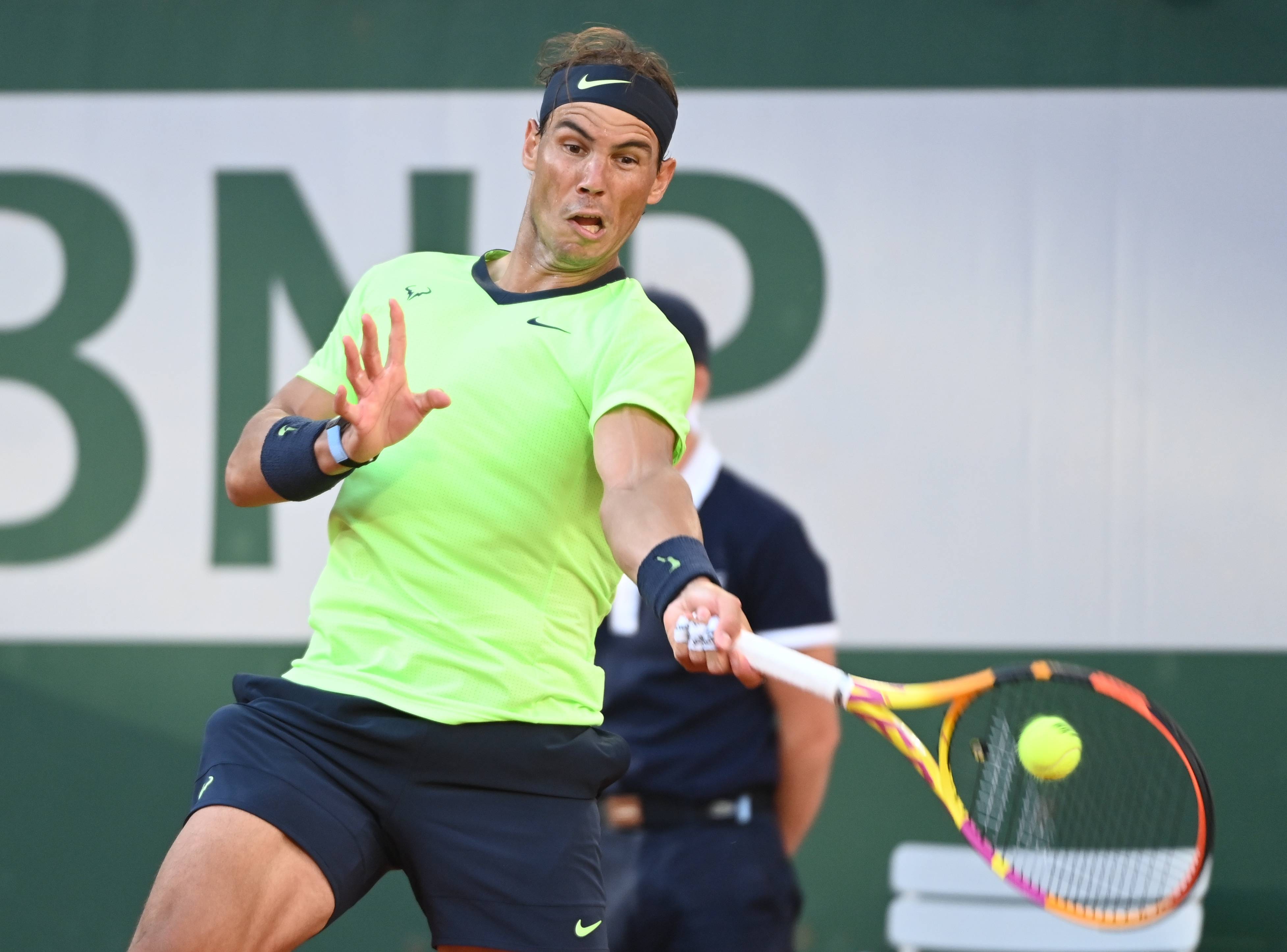 关于意大利网球队绝地反击德国网球队，纳达尔打破历史纪录的信息