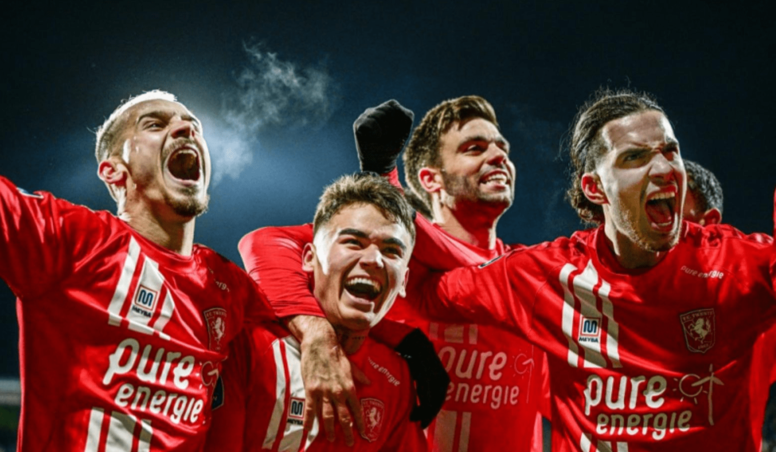 欧洲球队集结在外国进行特训，为新赛季做好准备的简单介绍