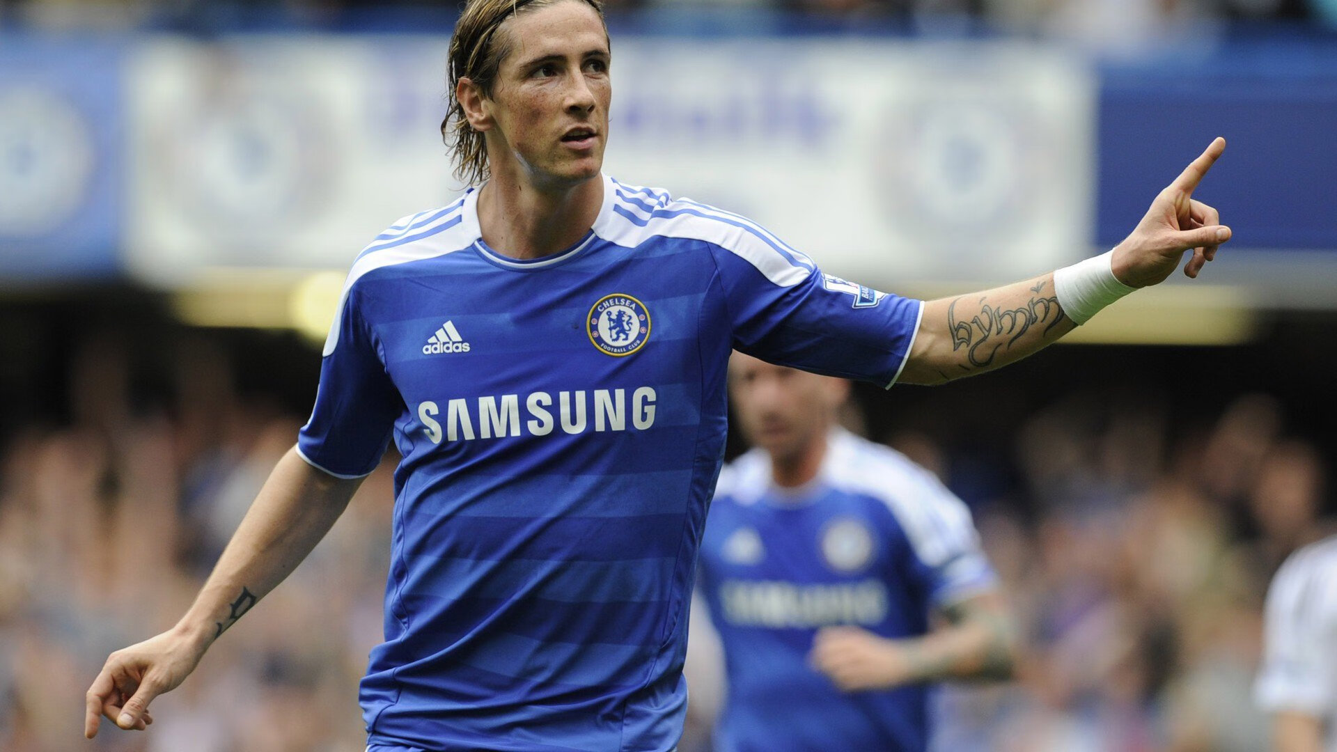 突尼斯血拼南非，若日尼奥完成自我救赎—绿茵场上的命运交响曲