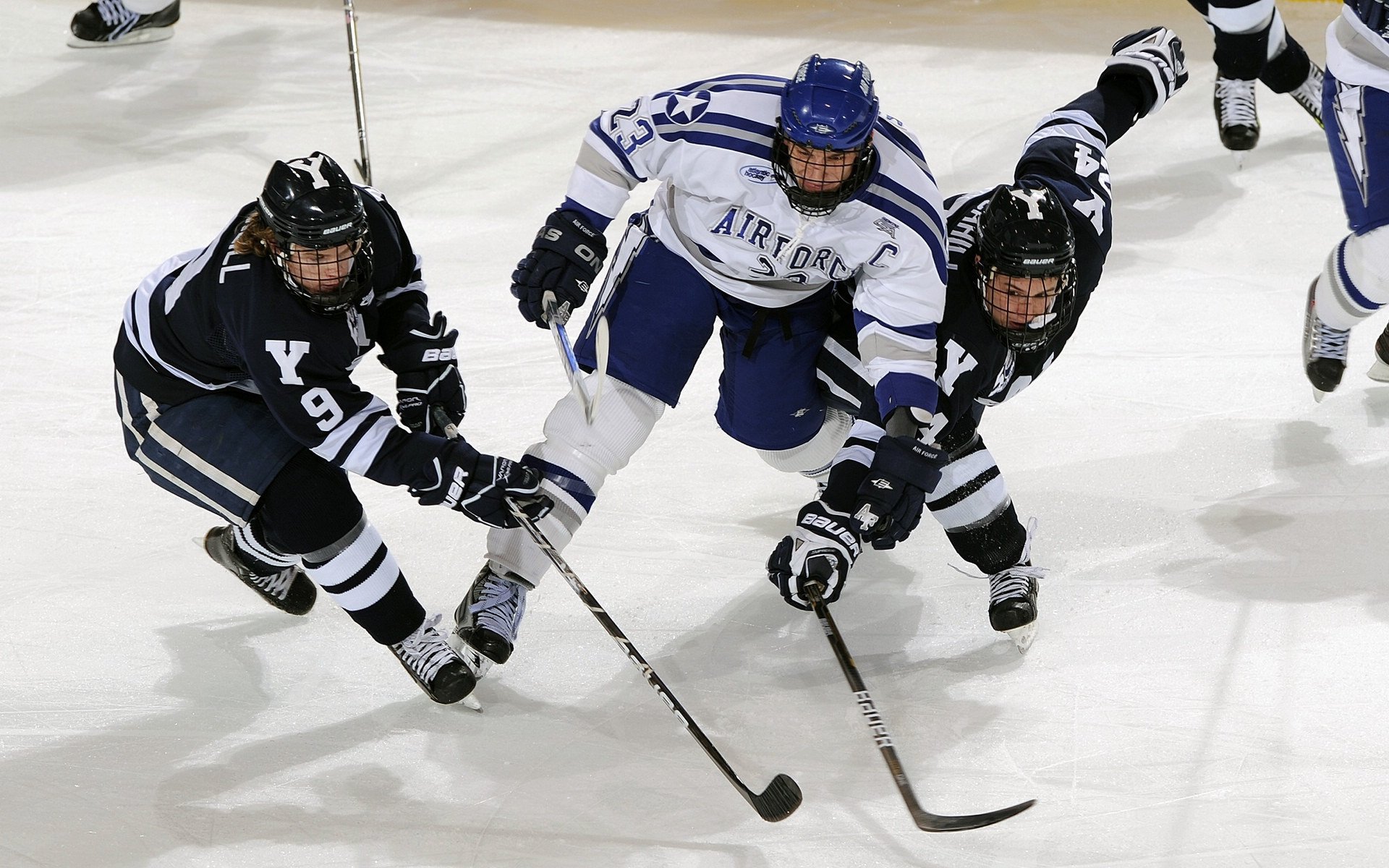 铁血爱尔兰筑起防守长城，维尼修斯一剑封喉成胜负手
